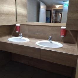 Toldi Klub Budapest - Mosdó