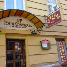 Toldi Konyhája Budapest - Külső kép