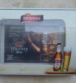 Tölgyfa Hordó Whiskey Pub