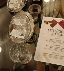 Tölgyfa Hordó Whiskey Pub