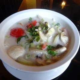 Tom Yum Thai Étterem Budapest - Étel/ital