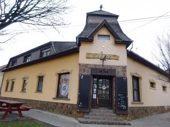 Tomi Pékség Verőce