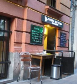 Tompa Angyal Bisztró & Kávézó