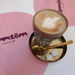 Tömtöm Brunch & Café, Budapest - Étel/ital