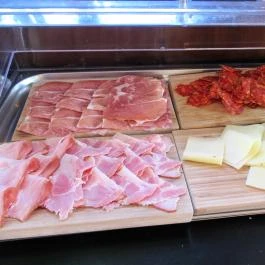 TOPRUM Budapest - Étel/ital