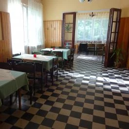 Törökmezői Turistaház Étterme, Nagymaros - Belső