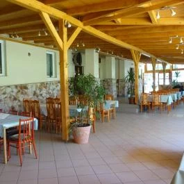 Törökmezői Turistaház Étterme Nagymaros - Külső kép