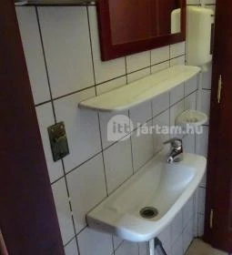 Törpe Internet Kávézó