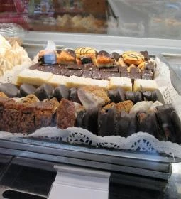 Tortavár Cukrászda