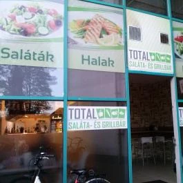 Total Saláta & Grillbár Nyíregyháza - Külső kép