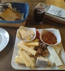 Tóth Gasztró Étterem