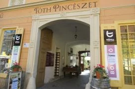 Tóth Pincészet Kőszeg