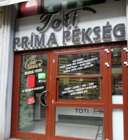 Toti Albán Pékség