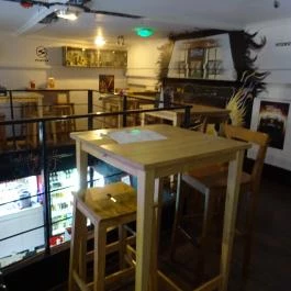 Trabant Galeri Bisztró Budapest - Belső