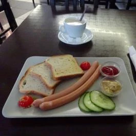 Trabant Galeri Bisztró Budapest - Étel/ital