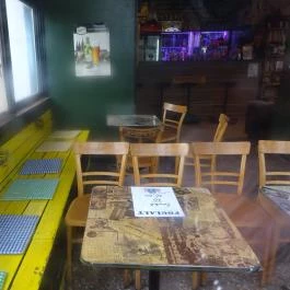 Trabant Presszó Budapest - Belső