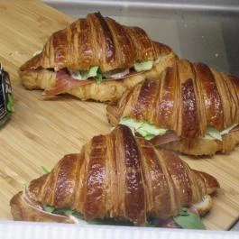 Tradi, Budapest - Egyéb