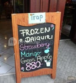 Trap Café