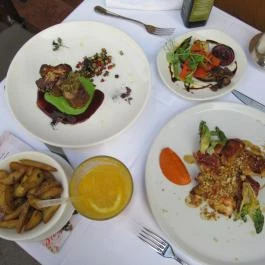 Trattoria Pomo D'Oro, Budapest - Étel/ital