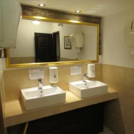 Trattoria Pomo D'Oro, Budapest - Mosdó