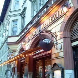 Trattoria Venezia Budapest - Külső kép