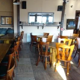 Travel Kávézó Vác - Belső