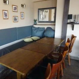 Travel Kávézó Vác - Belső