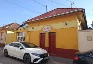 Trió Cukrászda Cegléd