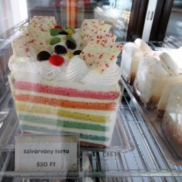 Trió Cukrászda, Cegléd - Étel/ital