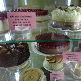 Trombitás Cukrászda Budapest - Étel/ital