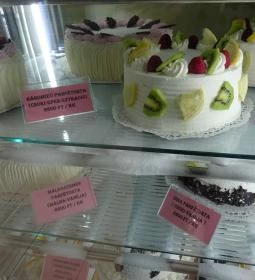 Trombitás Cukrászda