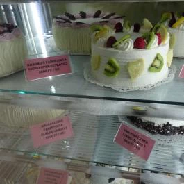 Trombitás Cukrászda Budapest - Étel/ital