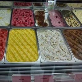 Trombitás Cukrászda Budapest - Étel/ital