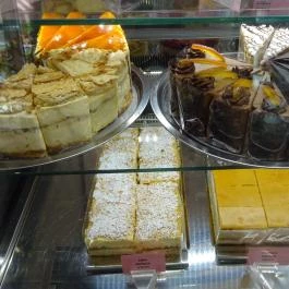 Trombitás Cukrászda Budapest - Étel/ital