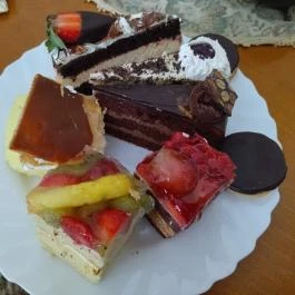 Trombitás Cukrászda Budapest - Étel/ital