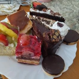 Trombitás Cukrászda Budapest - Étel/ital