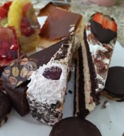 Trombitás Cukrászda