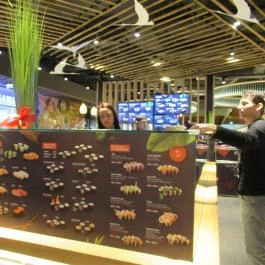 Tsuru Sushi - Árkád Budapest - Belső