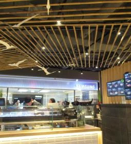 Tsuru Sushi - Árkád