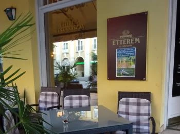 Tünde Cukrászda Szolnok