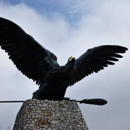 Turul Emlékmű, Tatabánya - 