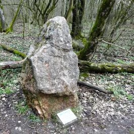 Turul Emlékmű, Tatabánya - 