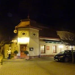 Turul Étterem Szikszó - Külső kép