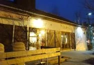 Szertár étterem és kávézó Budaörs