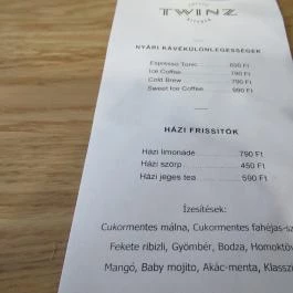 Twinz Coffee & Kitchen, Budapest - Étlap/itallap