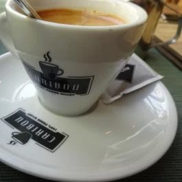 Typo Bar Budapest - Étel/ital