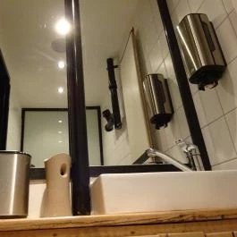 Typo Bar Budapest - Mosdó