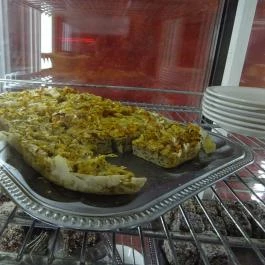 Új-Házi Vendéglő Budapest - Étel/ital