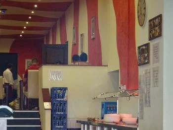 Új-Házi Vendéglő Budapest