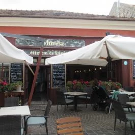 Művész Étterem és Bisztró, Szentendre - Külső kép